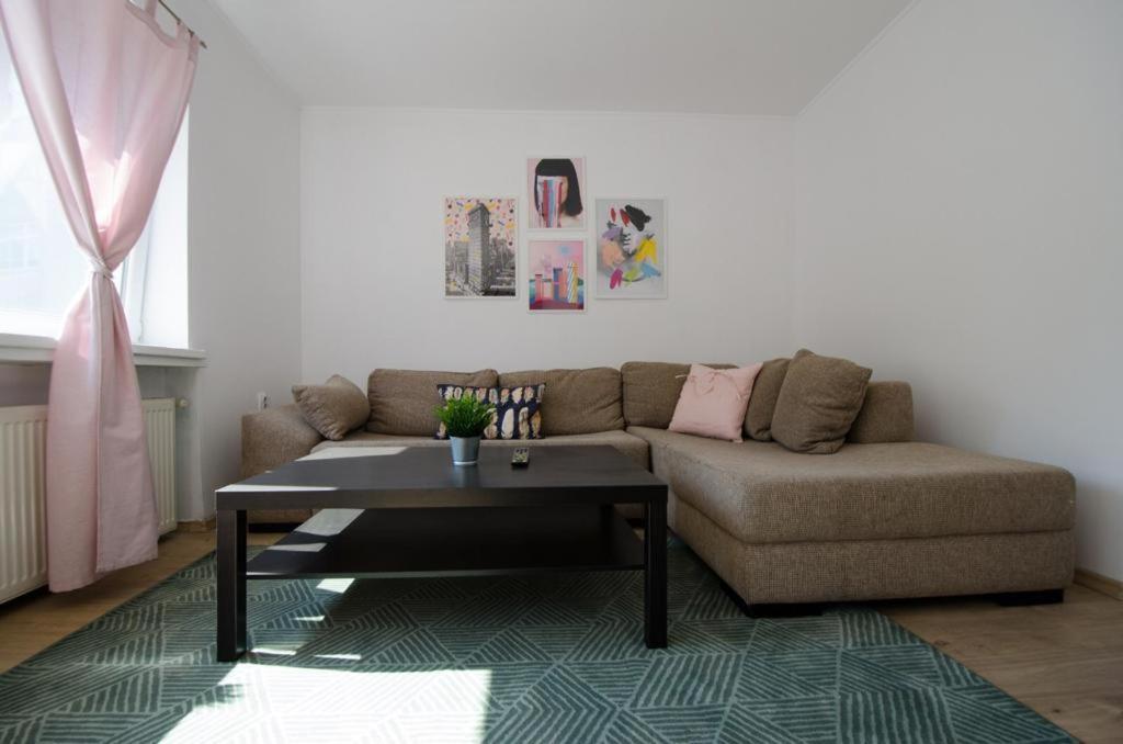 Bright Apartment Near Cismigiu And Old Town Bucarest Extérieur photo